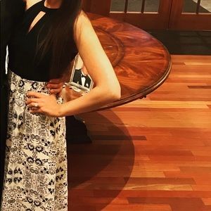 Vince Camuto Size 4 Dress